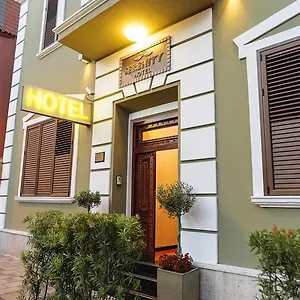 Serenity 3* Tirana