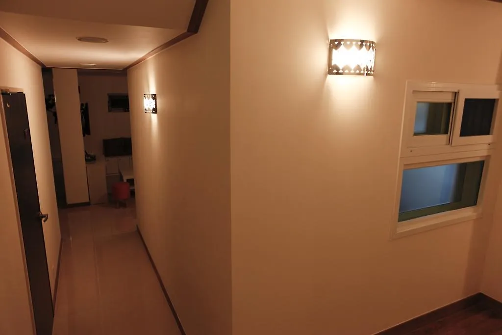 Pensión Hotel Namsan Gil House Seúl